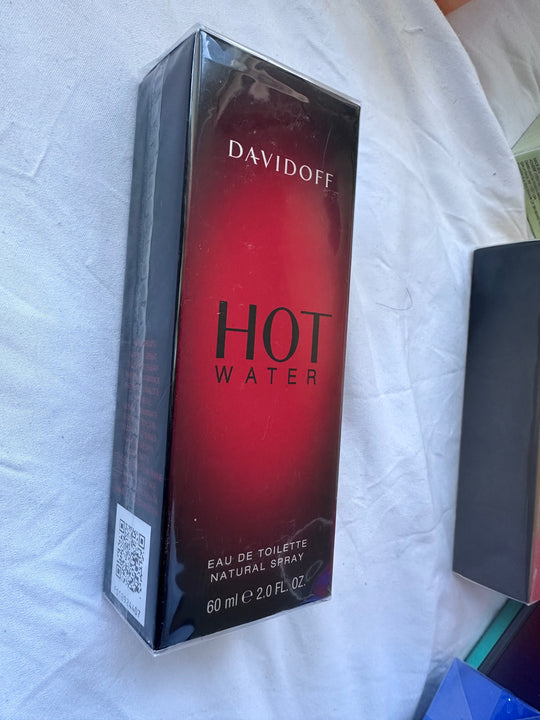 DAVIDOFF 🌹 HOT WATER 🌹 EAU DE TOILETTE NATURAL SPRAY 60 ml e 2.0 FL. OZ.