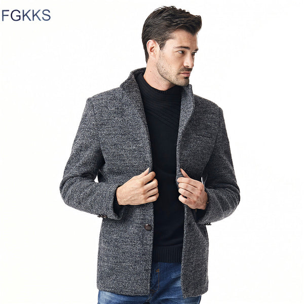 New Winter Men Jackets Breathable Warm Male Overcoat Mens Coat Thickening Casual Windproof Large Size Solid