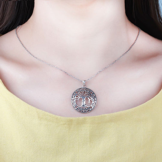 Lam Hub Fong Vintage Real 925 Sterling Silver Tree of Life Round Pendant Necklace